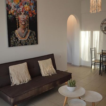 Sea Melody Apartments Stavromenos Екстер'єр фото