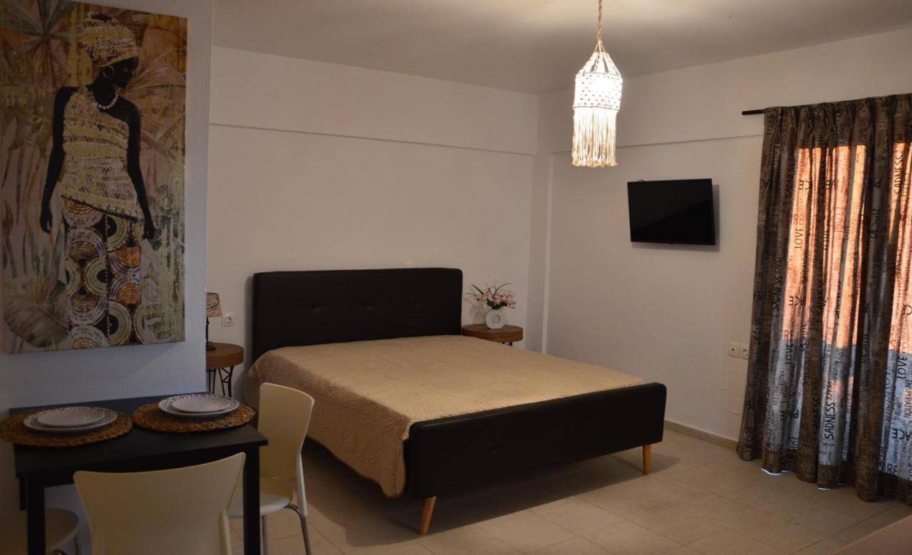 Sea Melody Apartments Stavromenos Екстер'єр фото