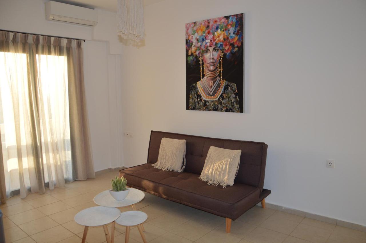 Sea Melody Apartments Stavromenos Екстер'єр фото