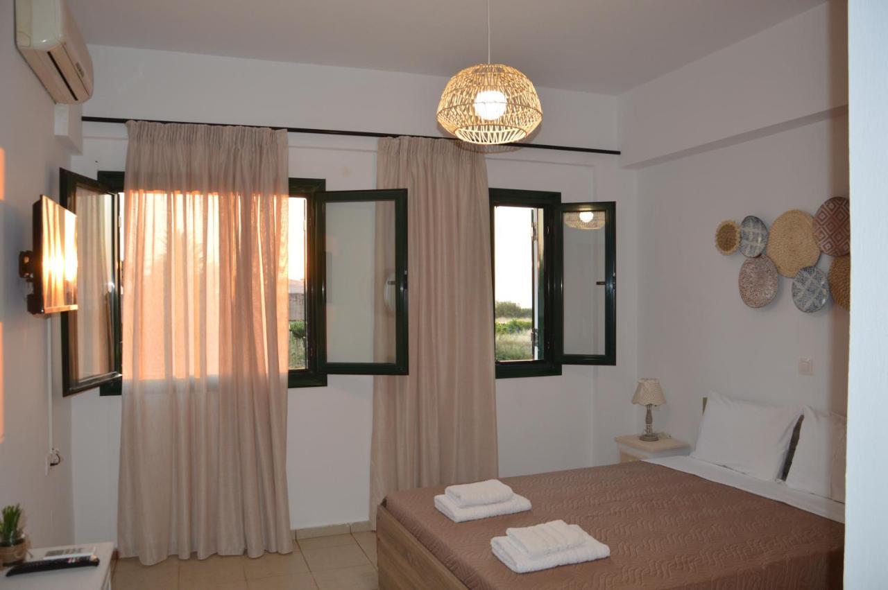 Sea Melody Apartments Stavromenos Екстер'єр фото