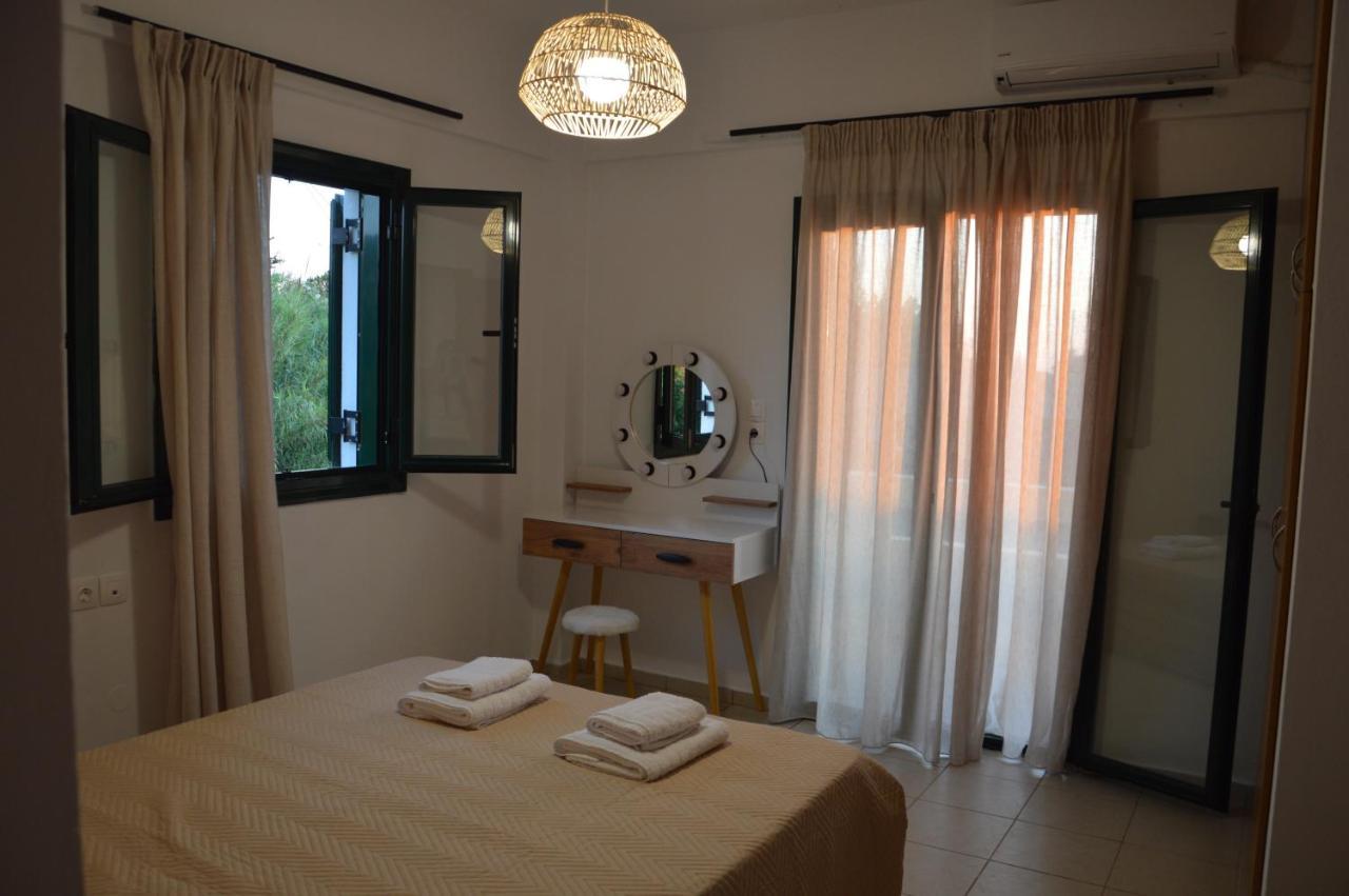 Sea Melody Apartments Stavromenos Екстер'єр фото