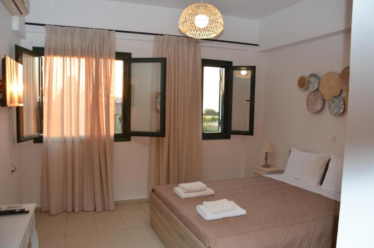 Sea Melody Apartments Stavromenos Екстер'єр фото
