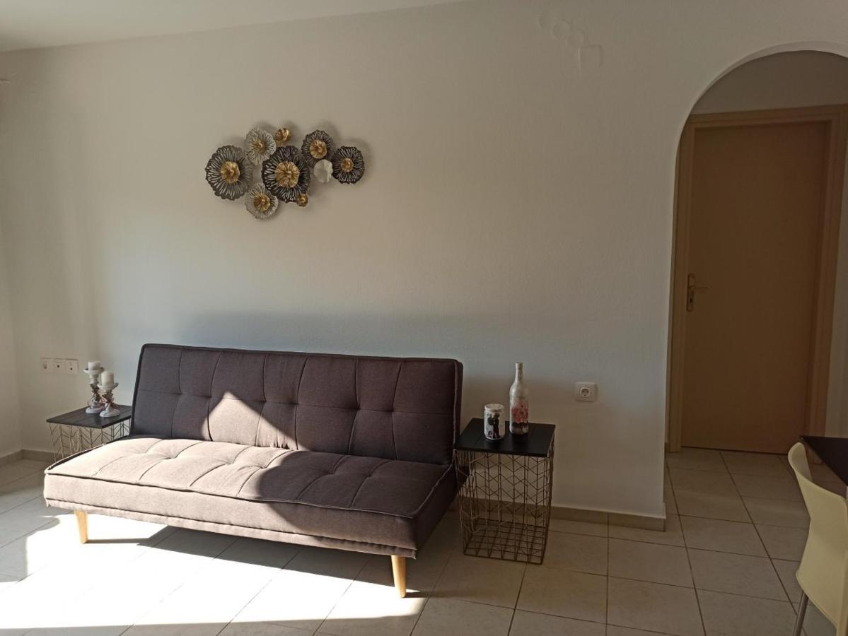 Sea Melody Apartments Stavromenos Екстер'єр фото