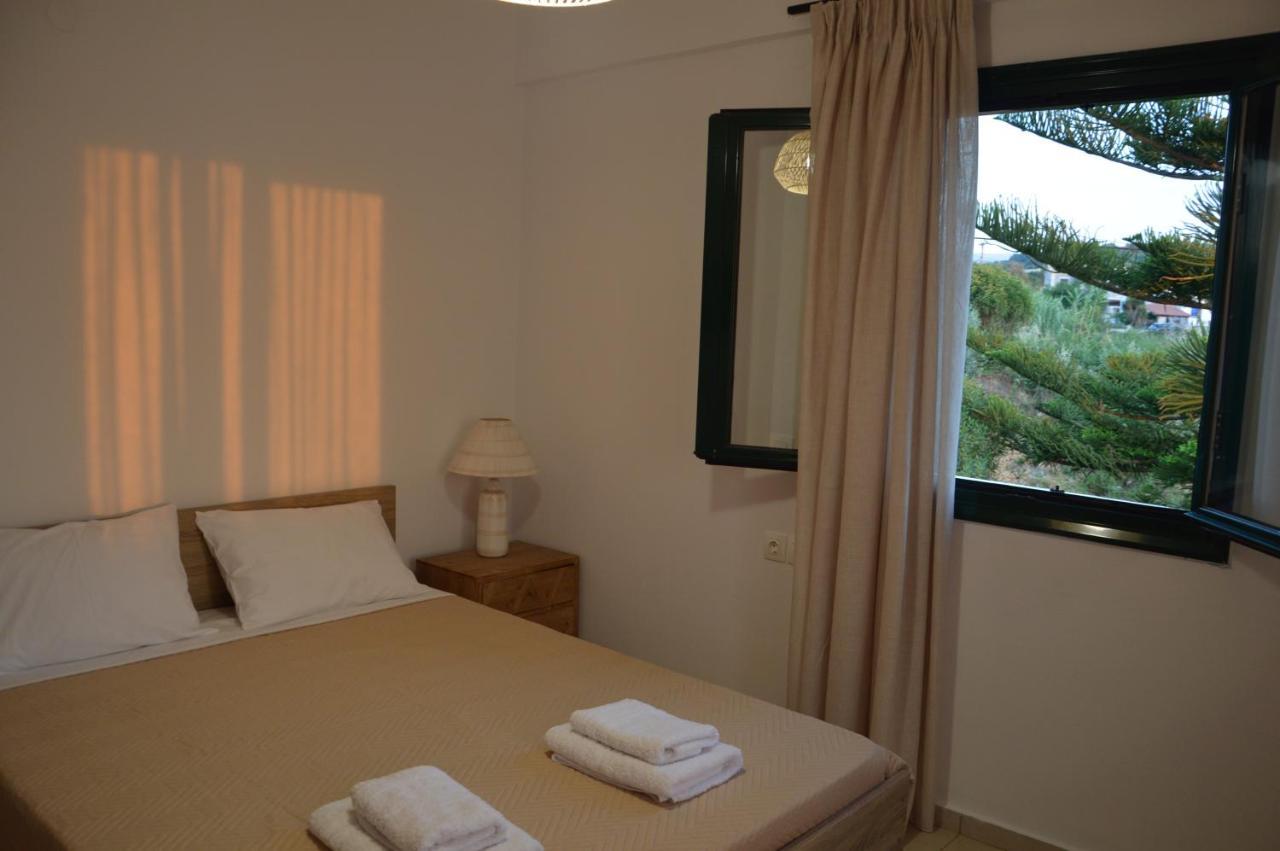 Sea Melody Apartments Stavromenos Екстер'єр фото